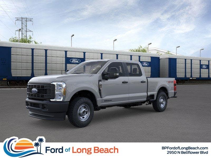 2026 Ford F-250 Super Duty XL Crew Cab 4WD