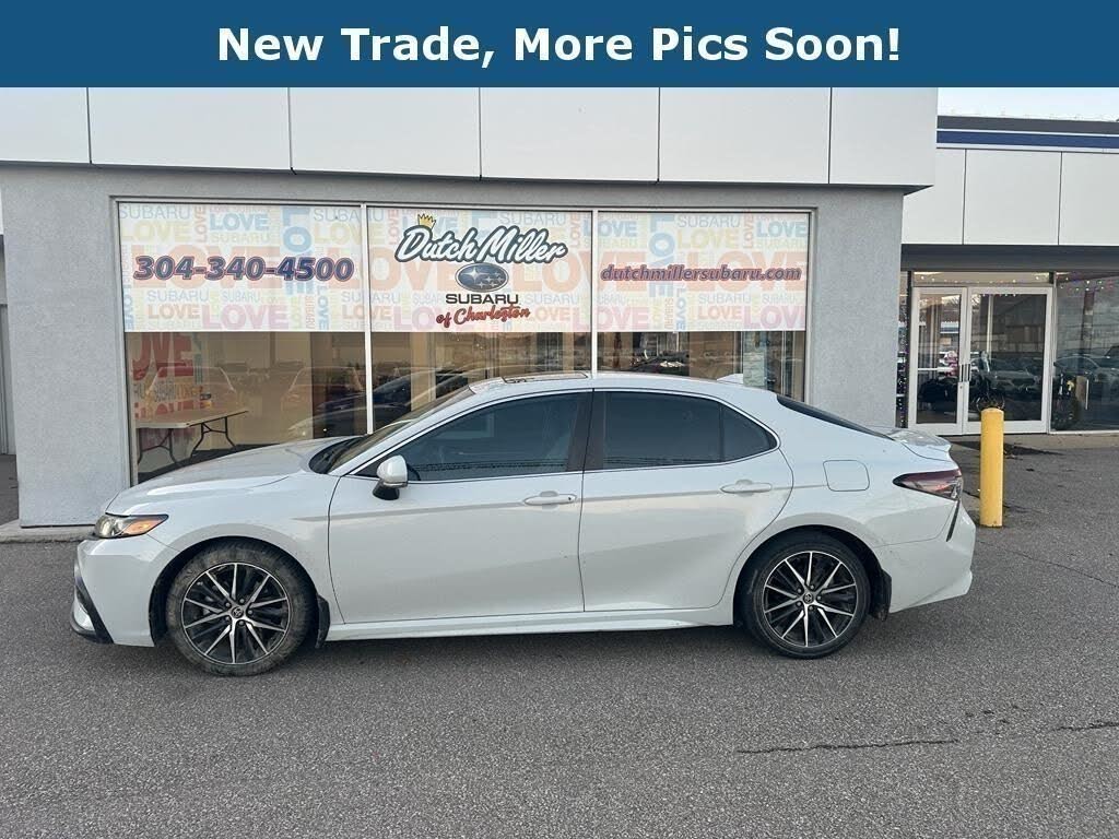 2023 Toyota Camry SE FWD