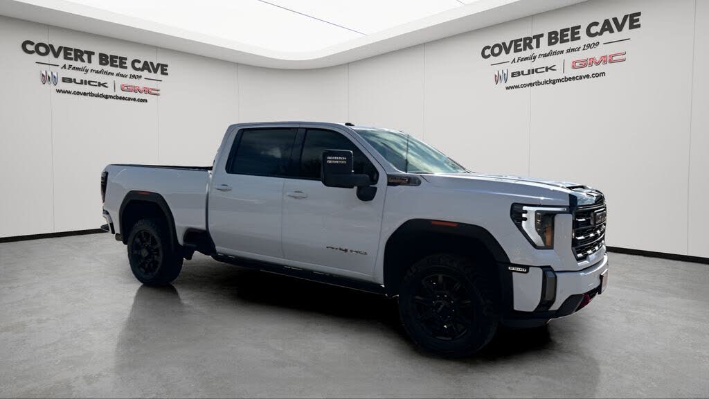 2024 GMC Sierra 2500HD AT4 Crew Cab 4WD
