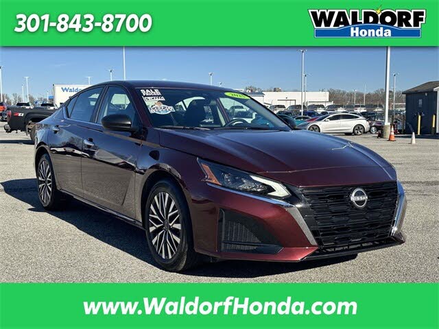 2025 Nissan Altima 2.5 SV FWD