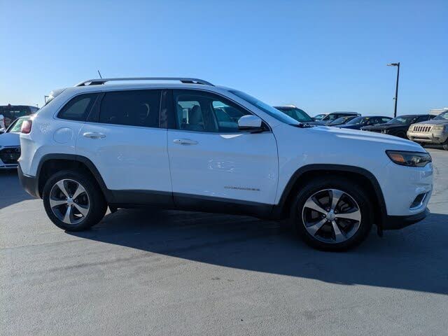 2019 Jeep Cherokee Limited FWD
