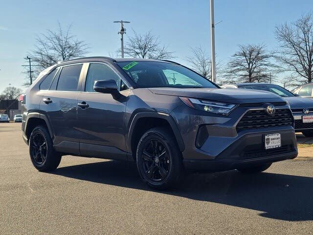 2024 Toyota RAV4 XLE AWD