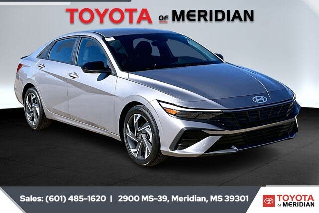 2025 Hyundai Elantra SEL Sport FWD