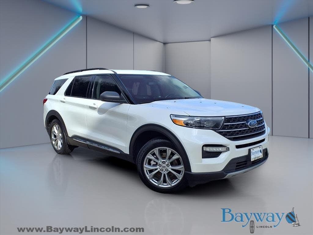 2021 Ford Explorer XLT RWD