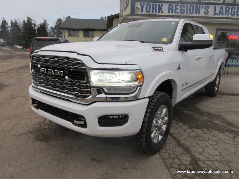 2022 RAM 3500 Limited Mega Cab 4WD