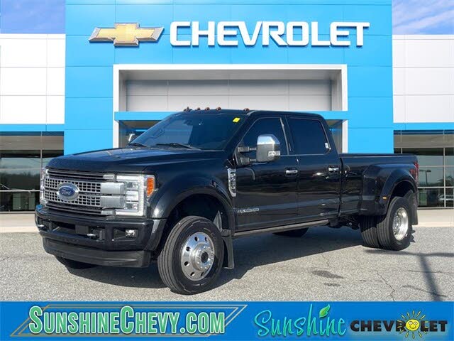 2019 Ford F-450 Super Duty Platinum Crew Cab LB DRW 4WD