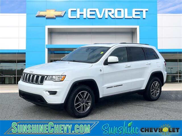 2020 Jeep Grand Cherokee Laredo 4WD