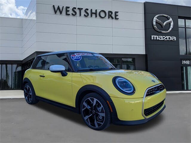 2025 MINI Cooper S Signature Trim 2-door Hatchback