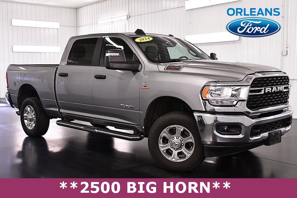 2024 RAM 2500 Big Horn Crew Cab 4WD
