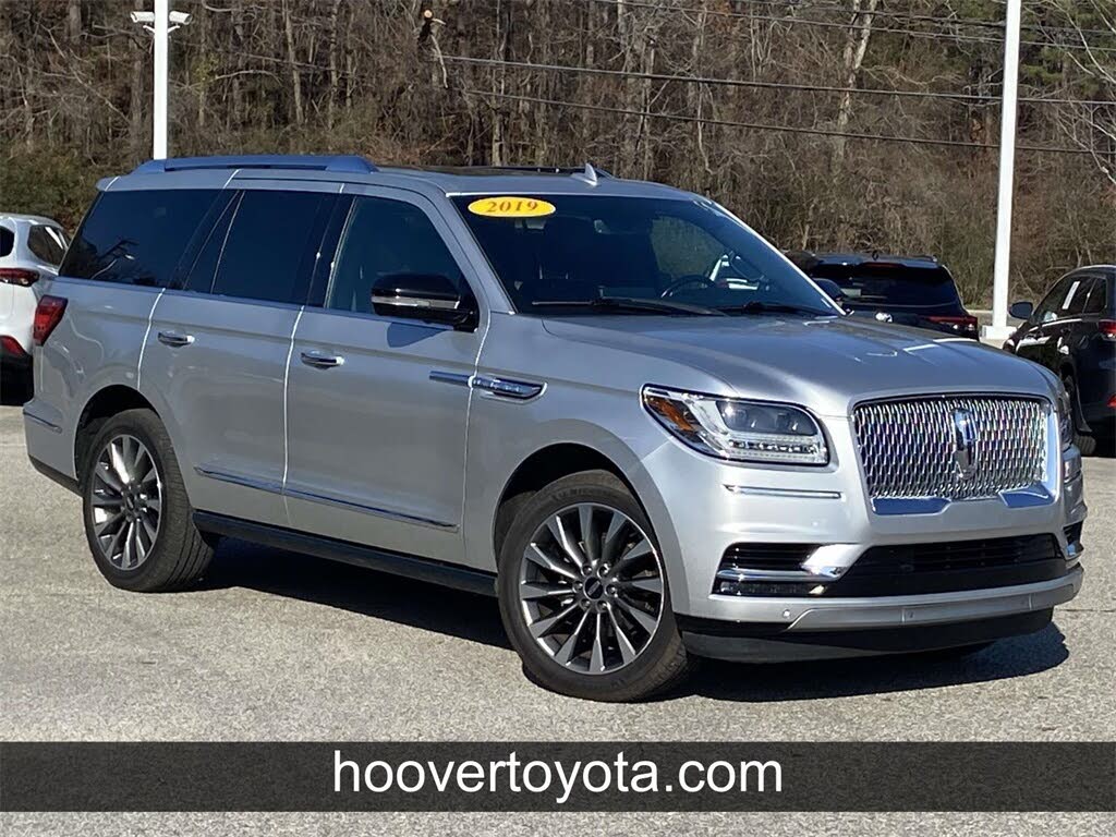 2019 Lincoln Navigator Select RWD