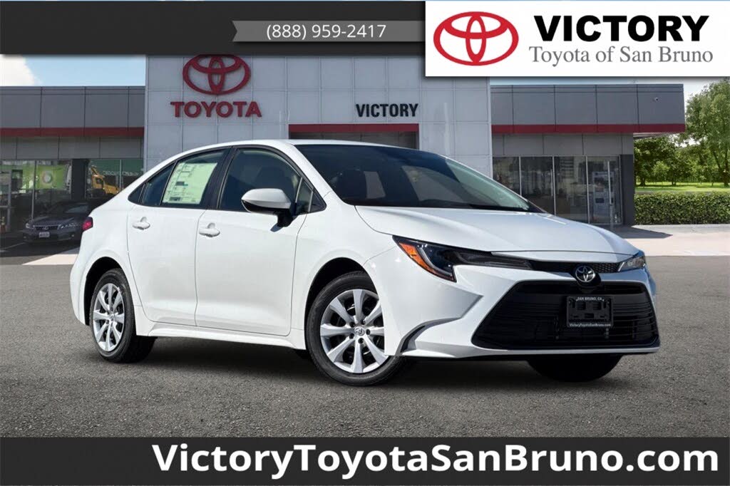 2026 Toyota Corolla LE FWD