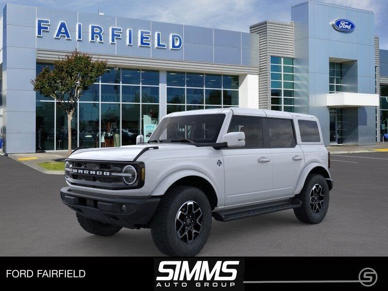 2025 Ford Bronco Outer Banks 4-Door 4WD