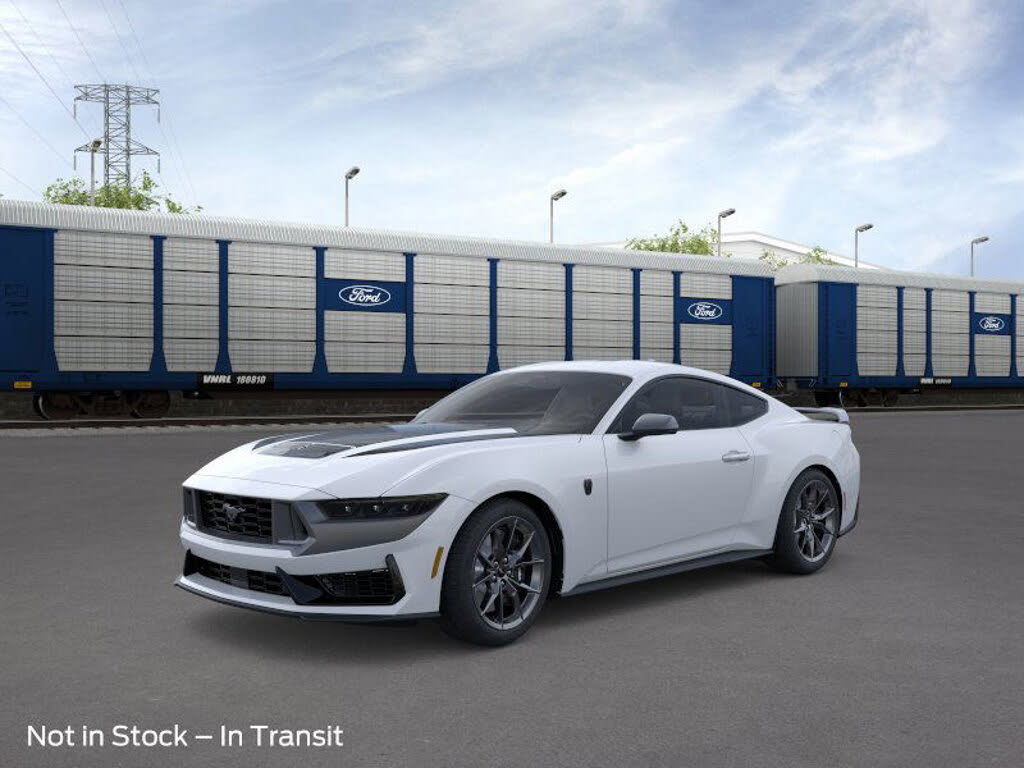 2026 Ford Mustang Dark Horse Fastback RWD