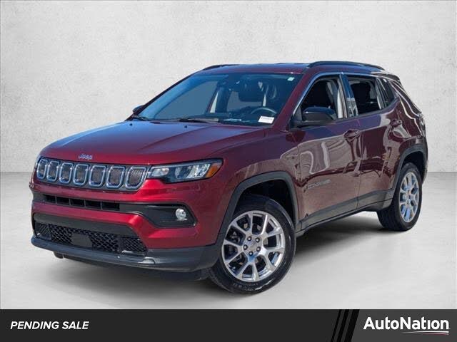 2022 Jeep Compass Latitude Lux 4WD
