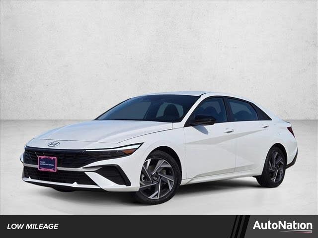 2025 Hyundai Elantra SEL Sport FWD