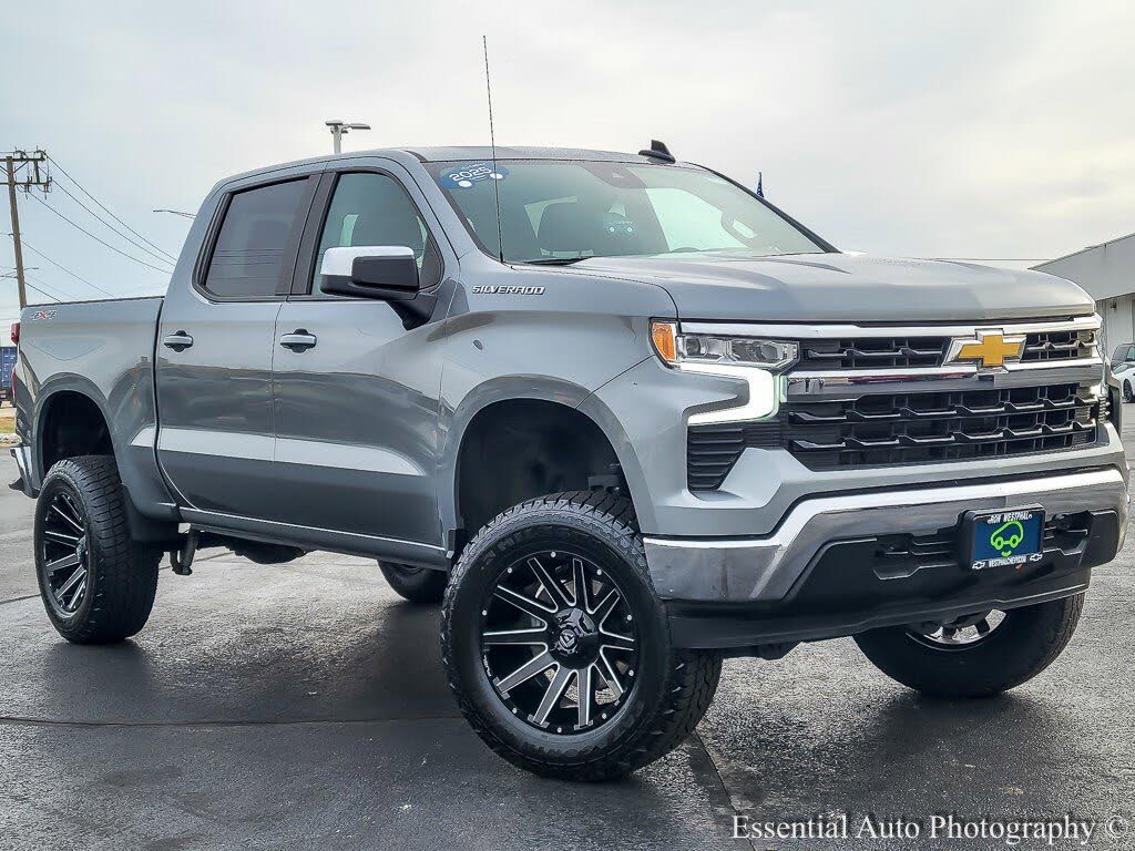 2025 Chevrolet Silverado 1500 LT Crew Cab 4WD