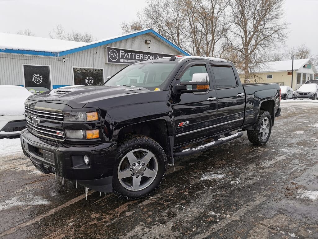 2018 Chevrolet Silverado 2500HD LT Crew Cab 4WD