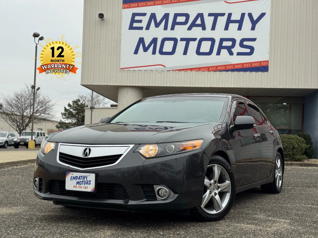 2013 Acura TSX Sedan FWD with Technology Package
