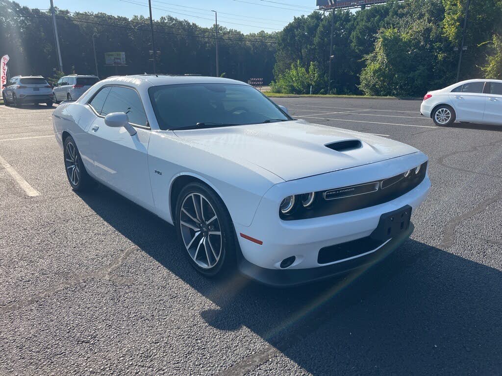 2023 Dodge Challenger R/T RWD
