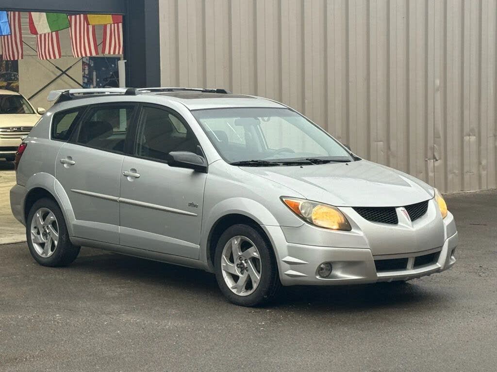 2004 Pontiac Vibe Base