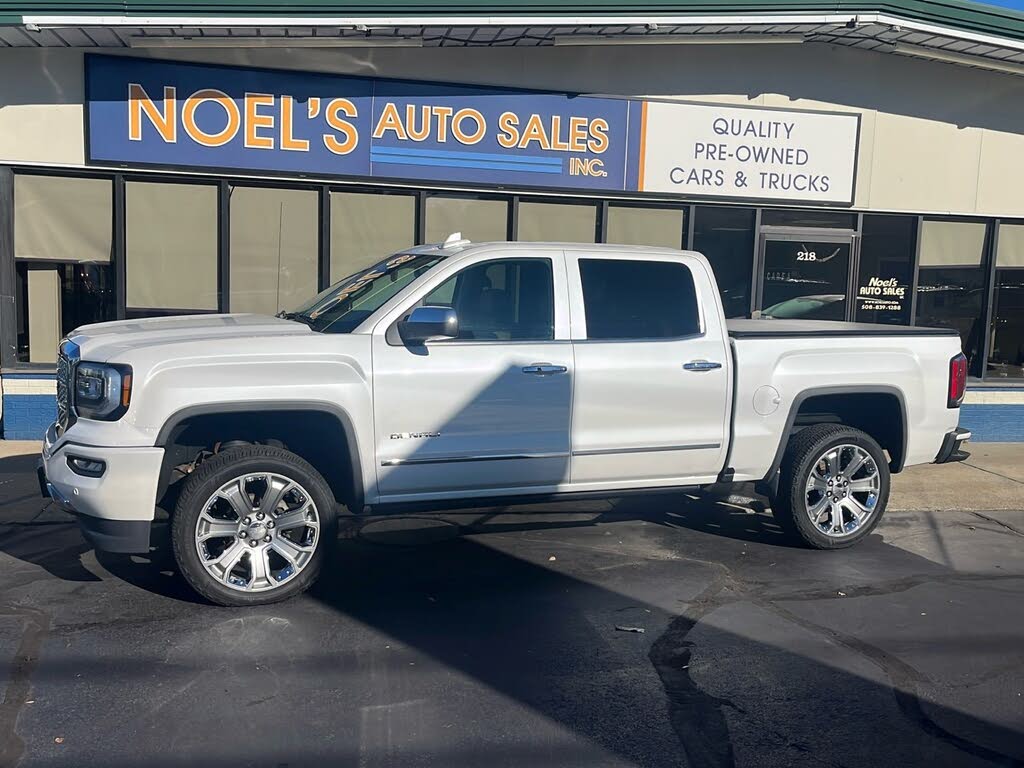 2017 GMC Sierra 1500 Denali Crew Cab 4WD