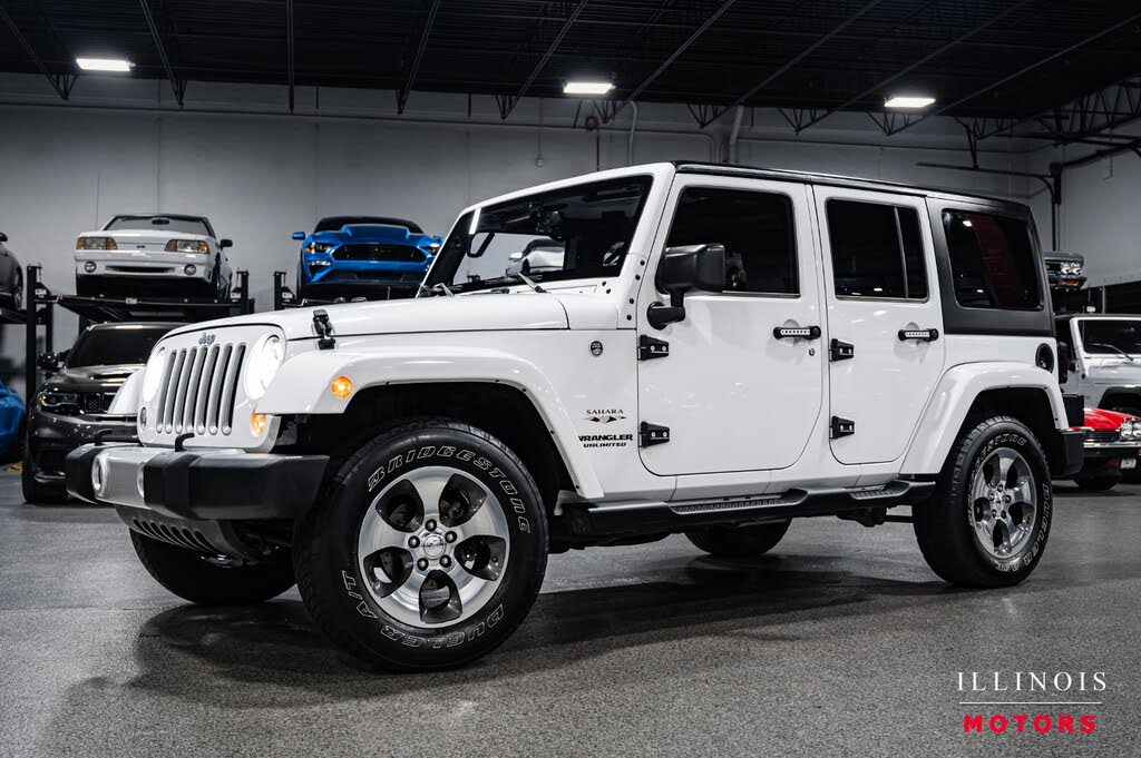 2016 Jeep Wrangler Unlimited Sahara 4WD
