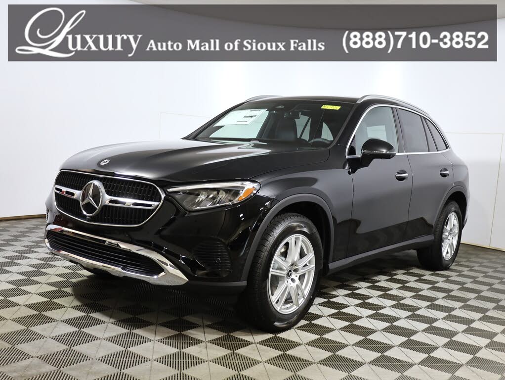 2025 Mercedes-Benz GLC 300 4MATIC