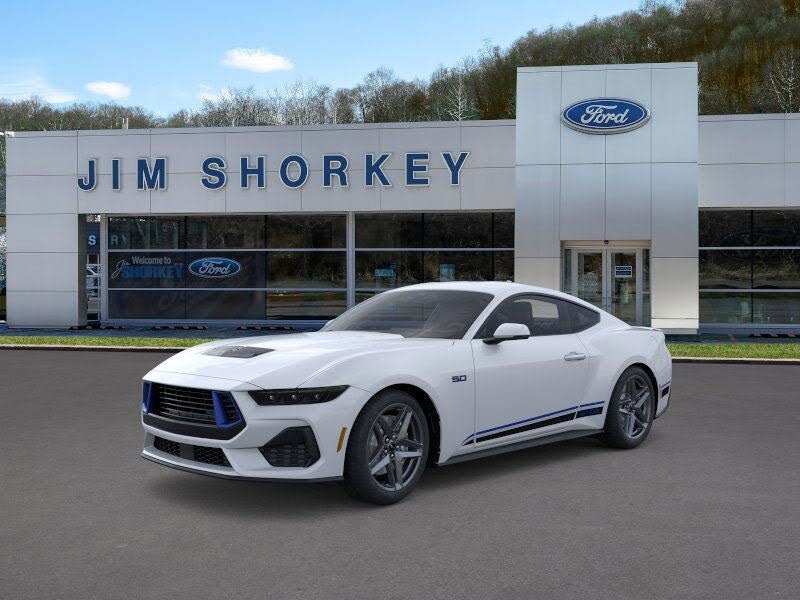 2025 Ford Mustang GT Premium Fastback RWD