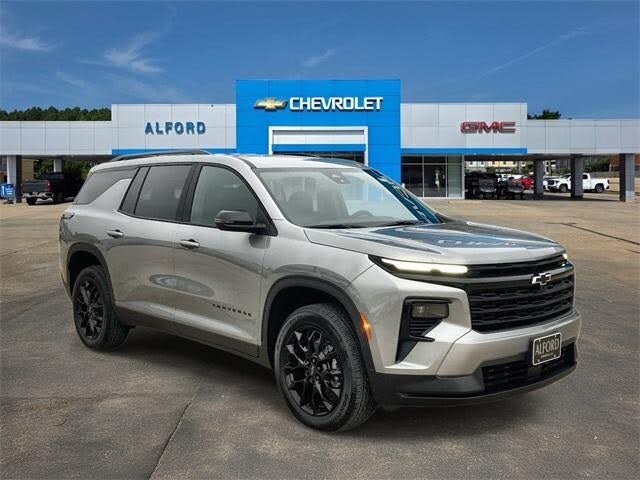 2026 Chevrolet Traverse LT FWD