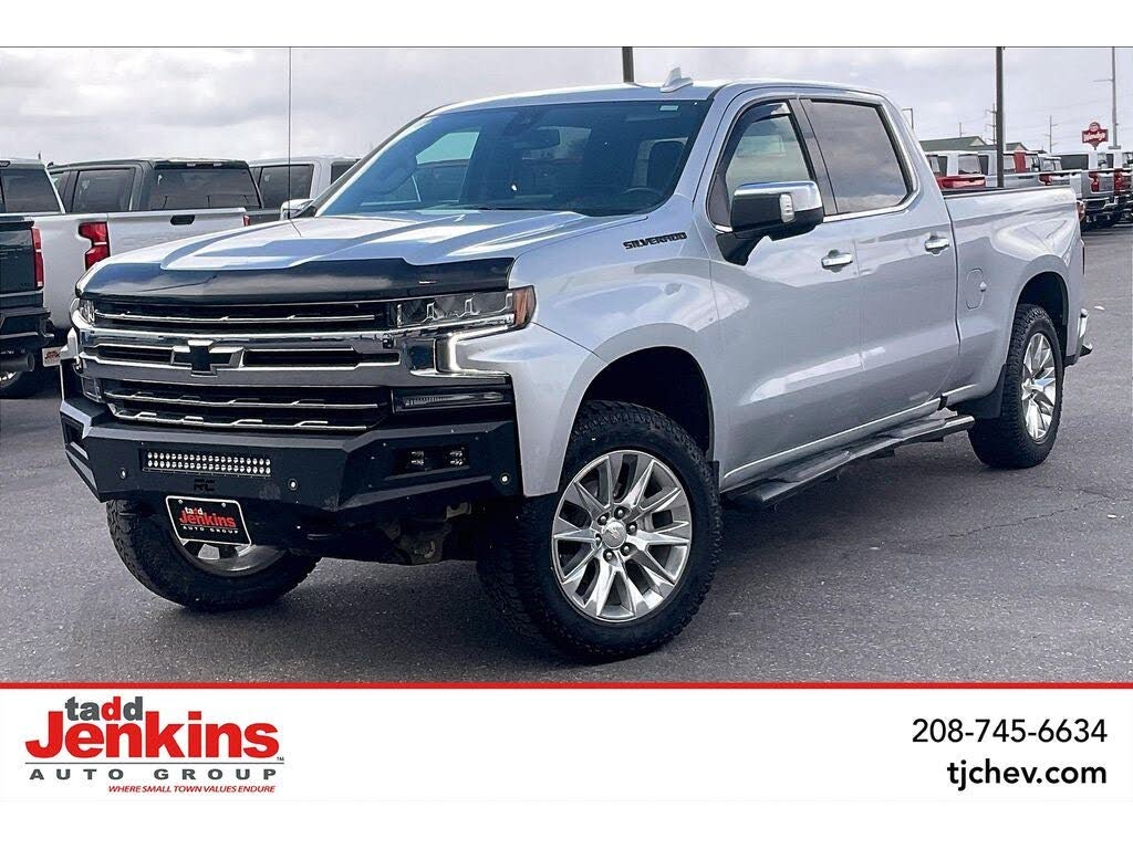 2022 Chevrolet Silverado 1500 LTZ Crew Cab 4WD