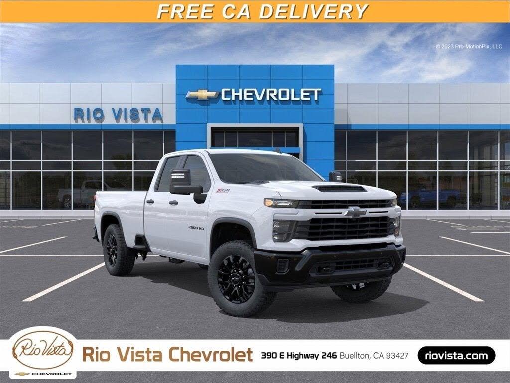 2026 Chevrolet Silverado 2500HD Custom Double Cab 4WD