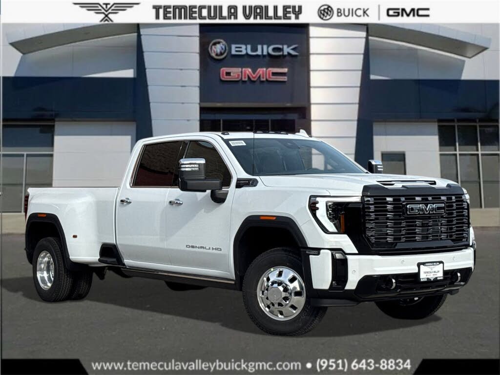 2026 GMC Sierra 3500HD Denali Ultimate Crew Cab 4WD