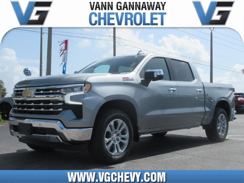 2025 Chevrolet Silverado 1500 LTZ Crew Cab 4WD