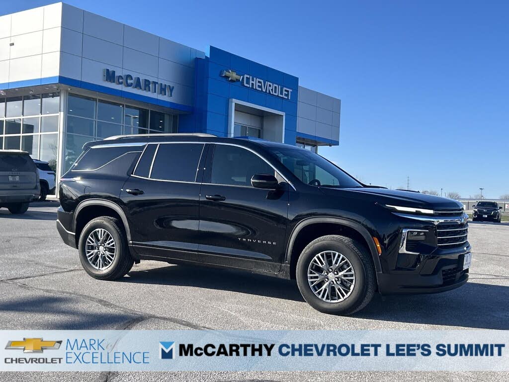 2026 Chevrolet Traverse LT FWD