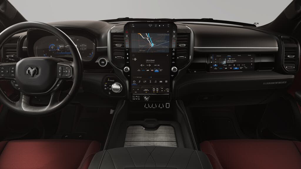 2026 RAM 1500 Limited Crew Cab 4WD