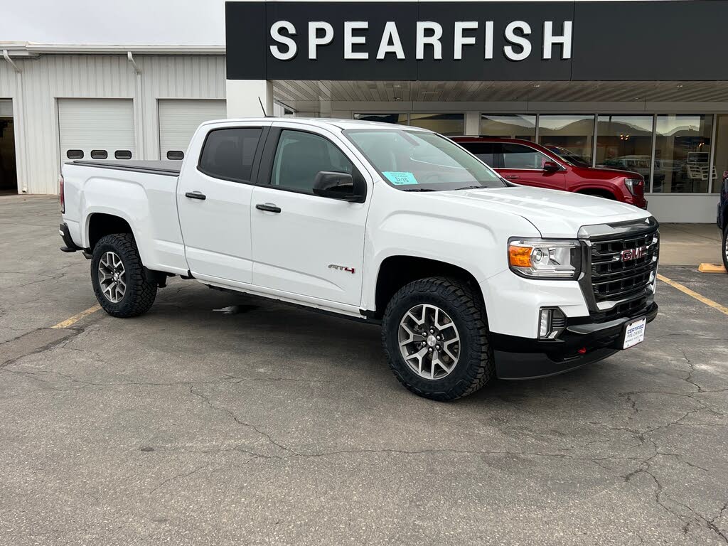 2022 GMC Canyon AT4 Crew Cab 4WD with Leather