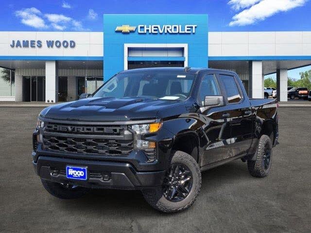 2026 Chevrolet Silverado 1500 Custom Trail Boss Crew Cab 4WD