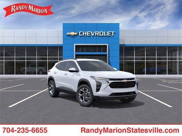 2026 Chevrolet Trax LT FWD