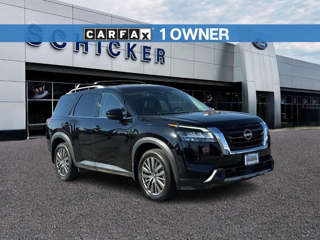 2024 Nissan Pathfinder SL FWD
