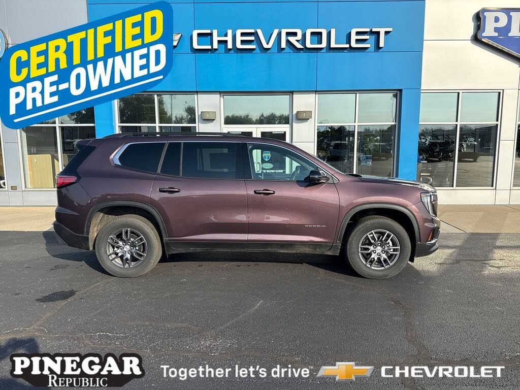 2025 GMC Acadia Elevation FWD