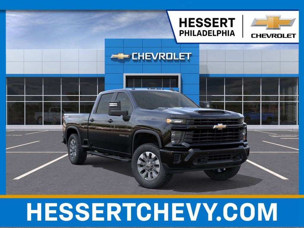 2026 Chevrolet Silverado 2500HD Custom Crew Cab 4WD