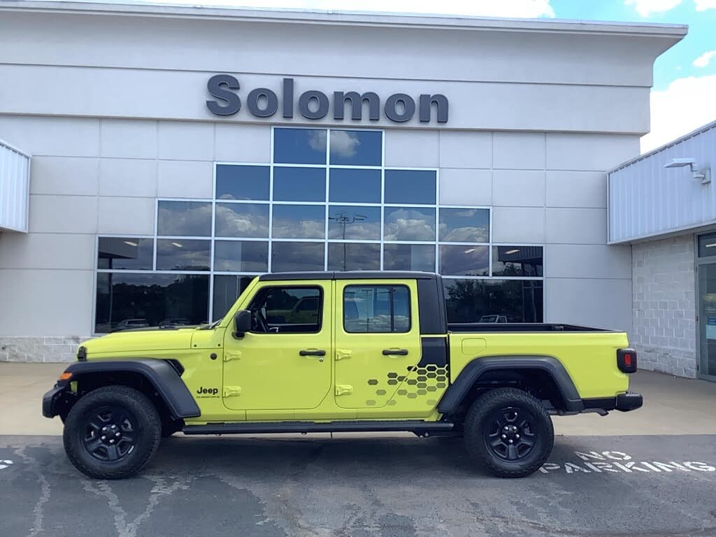 2023 Jeep Gladiator Sport Crew Cab 4WD