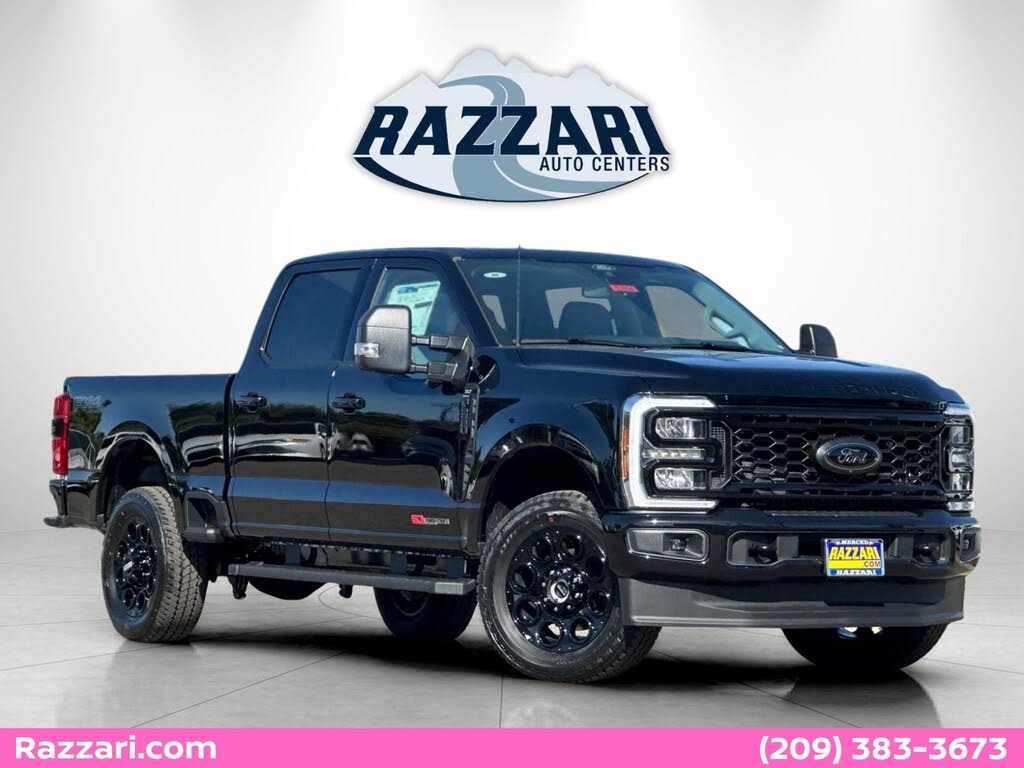 2025 Ford F-250 Super Duty XLT Crew Cab 4WD