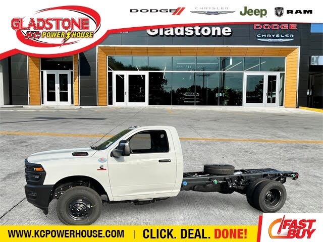 2026 RAM 3500 Chassis Tradesman Regular Cab LB DRW 4WD