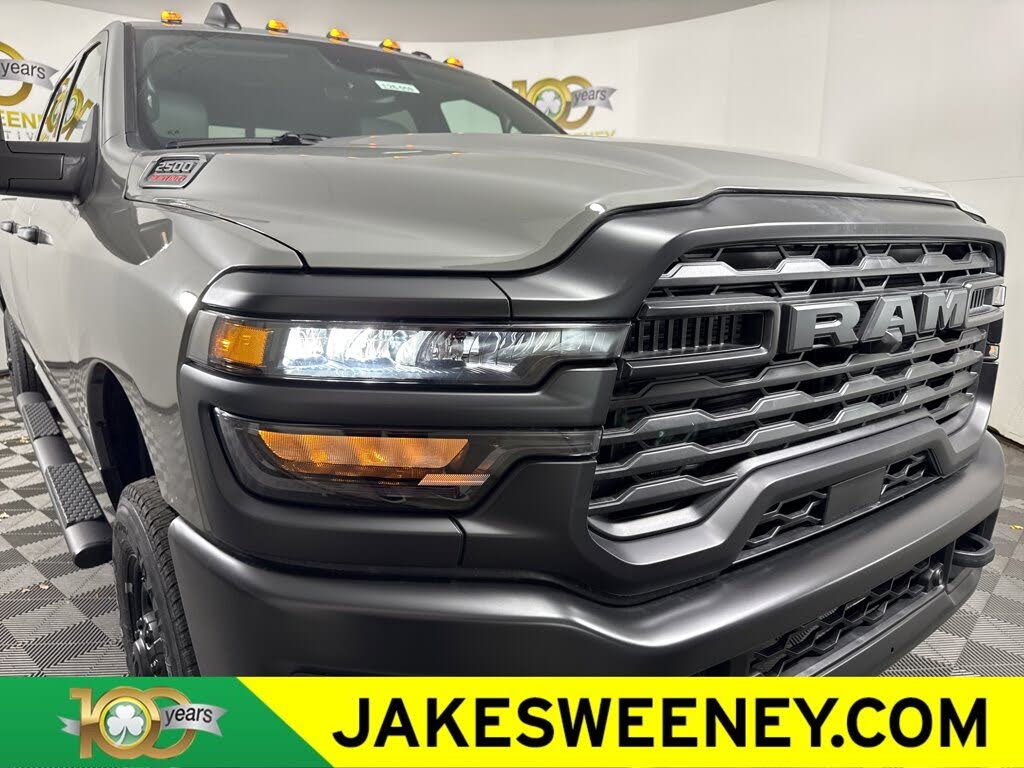 2026 RAM 2500 Tradesman Crew Cab LB 4WD