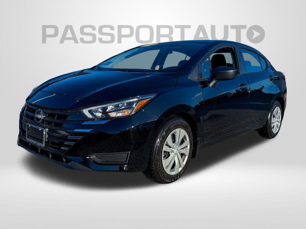 2025 Nissan Versa S FWD