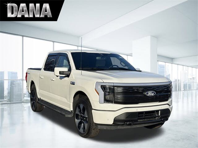 2025 Ford F-150 Lightning Platinum SuperCrew AWD
