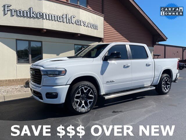 2025 RAM 1500 Laramie Crew Cab 4WD
