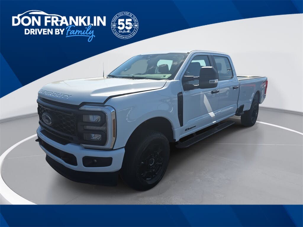 2026 Ford F-350 Super Duty XL Crew Cab 4WD