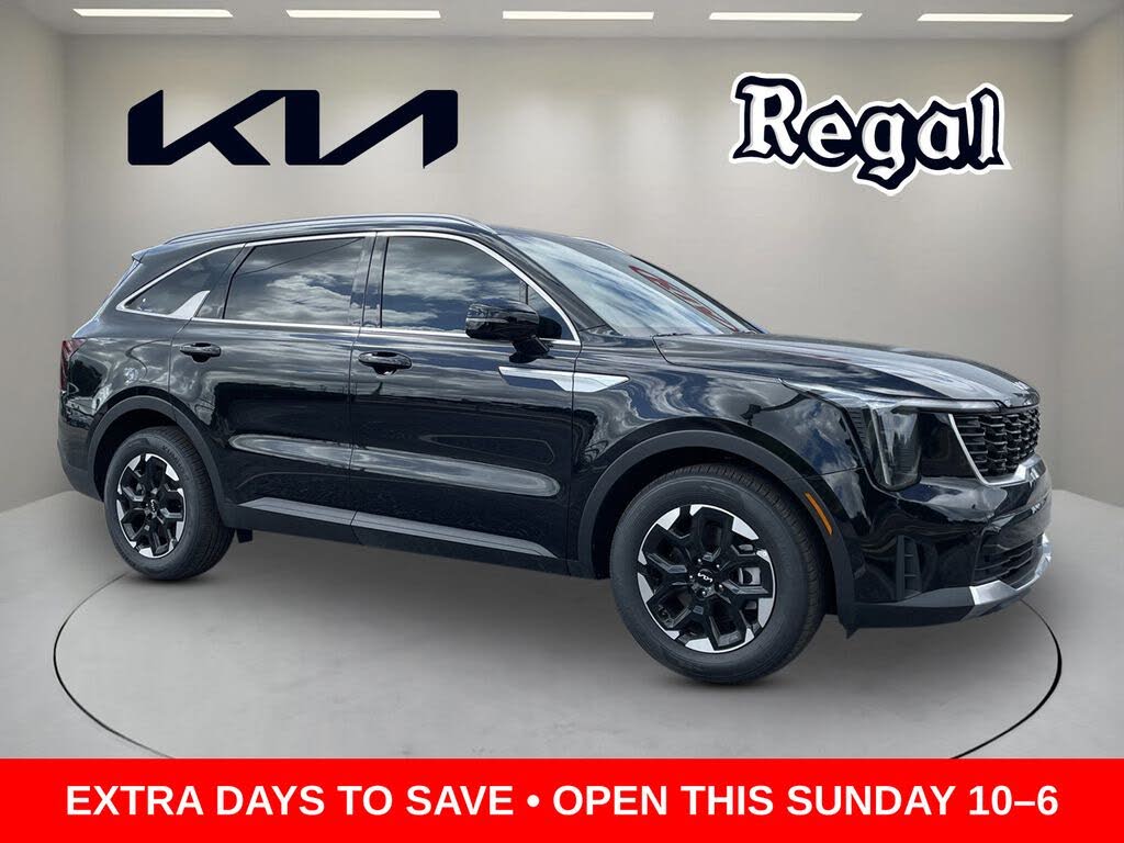 2025 Kia Sorento S FWD